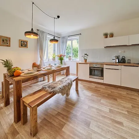 Svoboda Ex Chatta Holiday home *